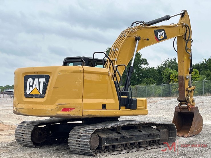 caterpillar-320-image-5