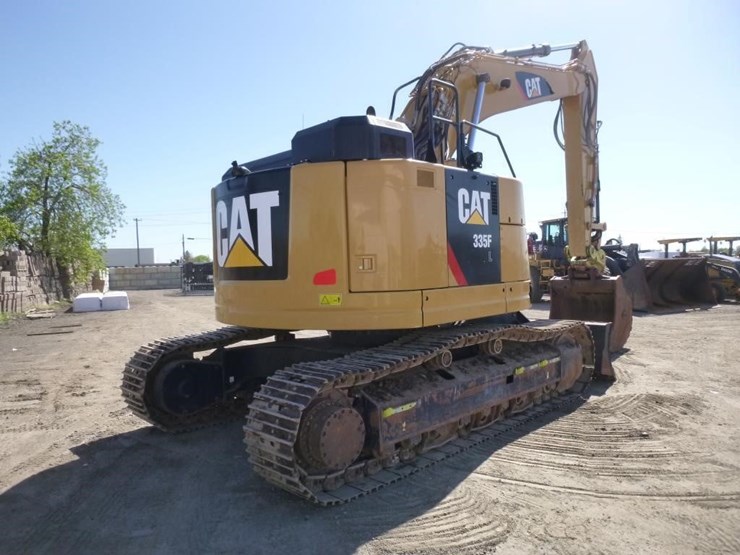 2019-caterpillar-335f-lcr-image-3