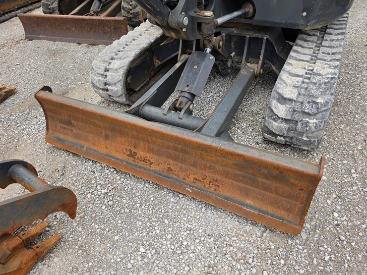2023-bobcat-e42-image-6