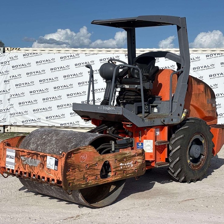 2012 HAMM 3205