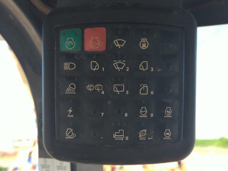 2022-deere-450-lt-image-19