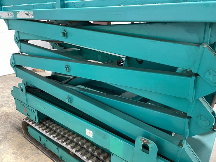 #303-•-2008-en-systems-co.-en8l06-electric-tracked-scissor-lift-image-29
