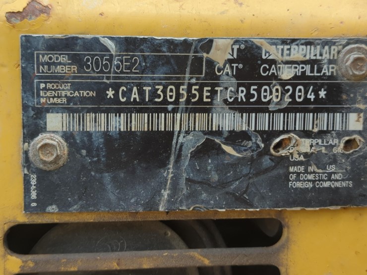 2015-caterpillar-305.5e2-image-10
