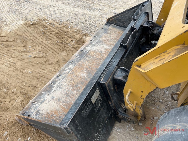 caterpillar-242d3-image-8