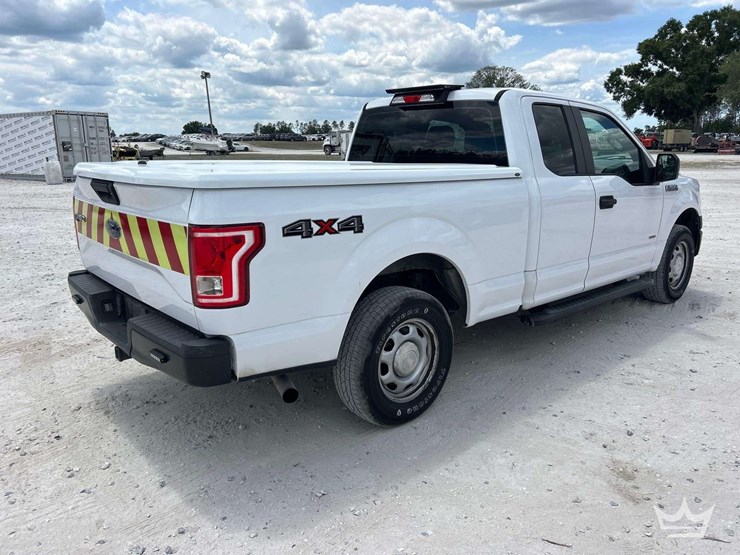 2017-ford-f150-image-3