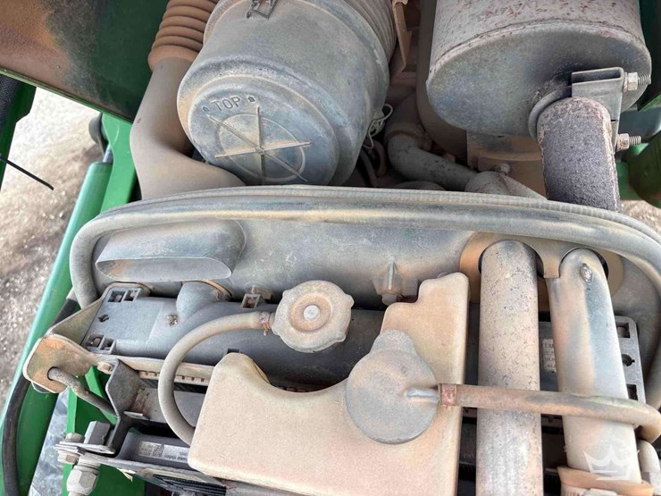 2010-john-deere-4720-image-8