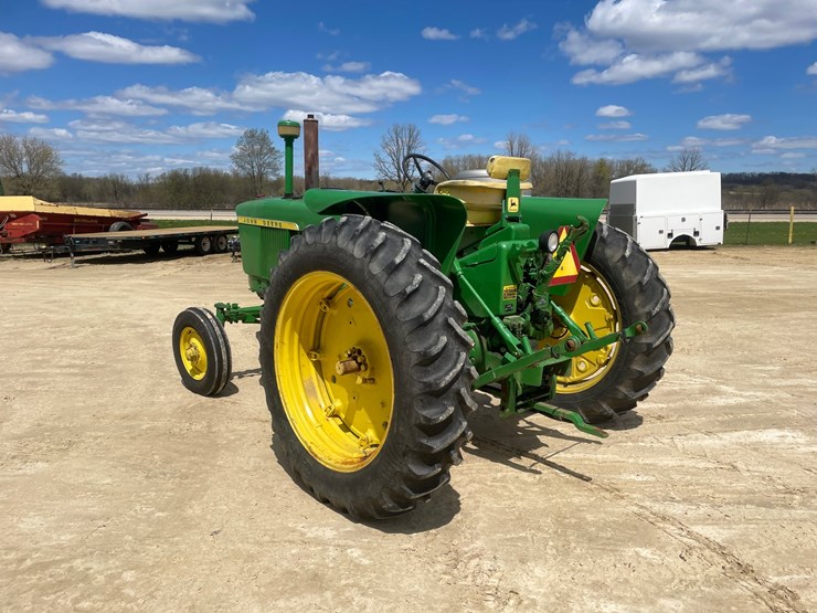 john-deere-2510-image-7
