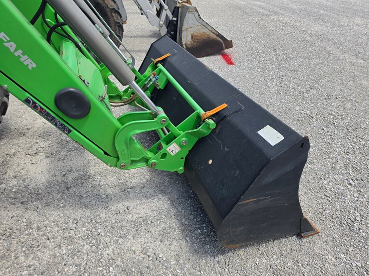 2021-deutz-fahr-5120g-image-6