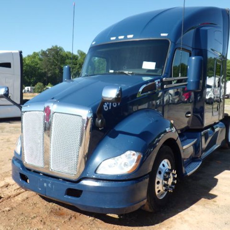 2022 KENWORTH T680