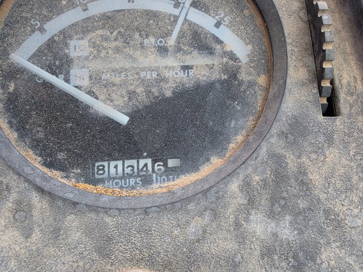 1977-john-deere-4030-image-13