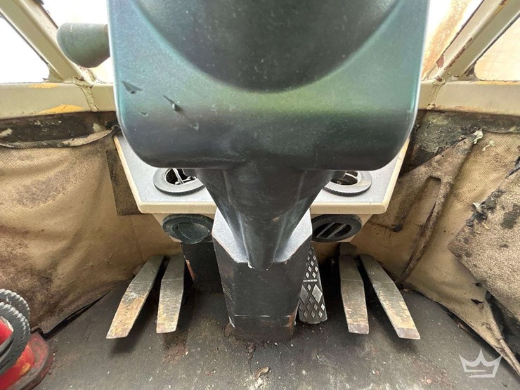 1996-deere-643d-image-18