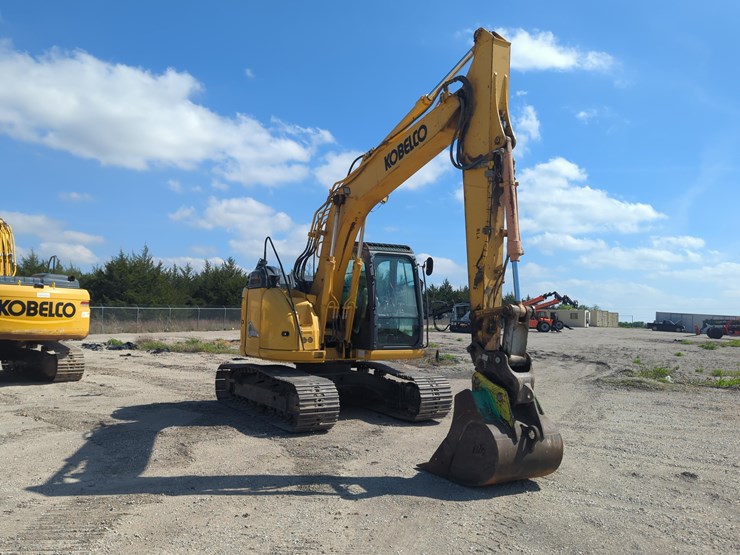 2018-kobelco-sk140sr-lc-5-image-3
