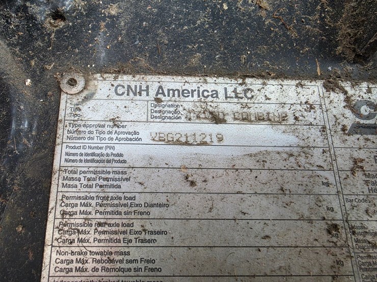 2011-case-ih-7120-image-24