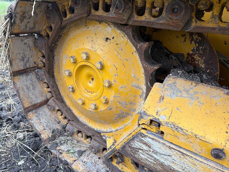 2022-deere-450-lt-image-16