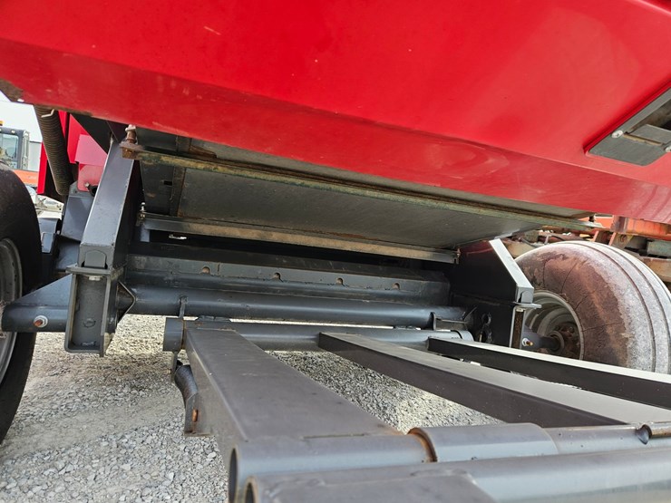 2015-massey-ferguson-2946-image-9