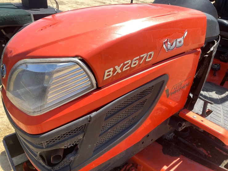 kubota-bx2670-image-15