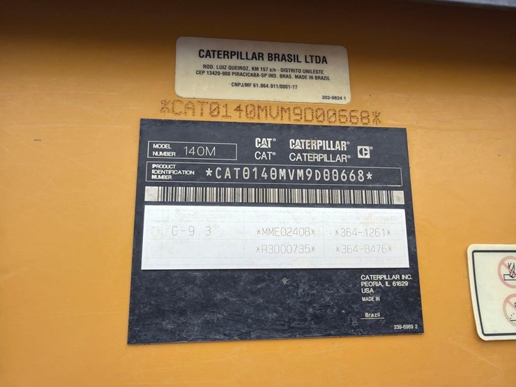 caterpillar-140m2-image-18