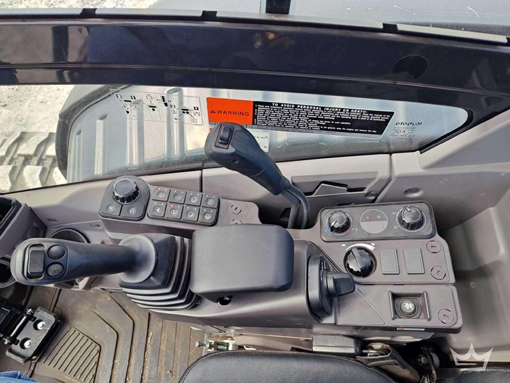 2023-kubota-kx057-5-image-12
