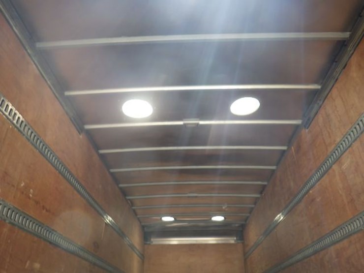 2017-international-durastar-4300-image-10