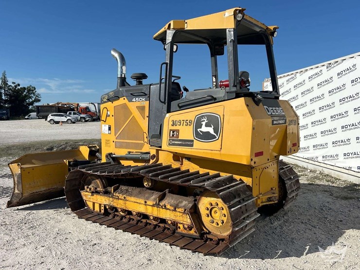 2022-deere-450k-lgp-image-4