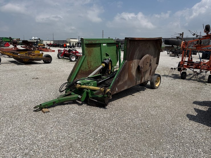 john-deere-1517-image-1