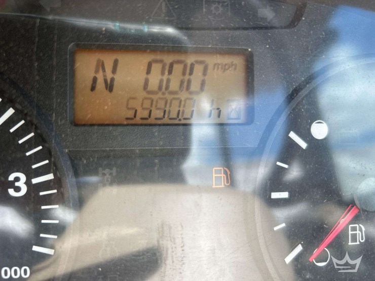 2014-kubota-m9960-image-8