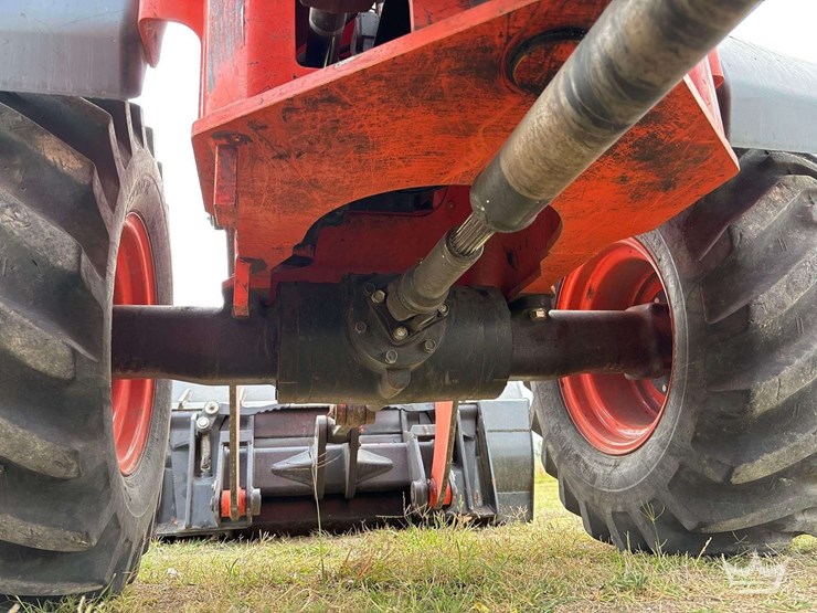2023-kubota-r430-image-32