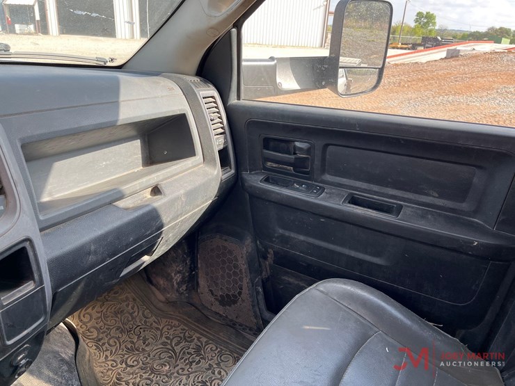 2018-ram-3500-hd-image-27