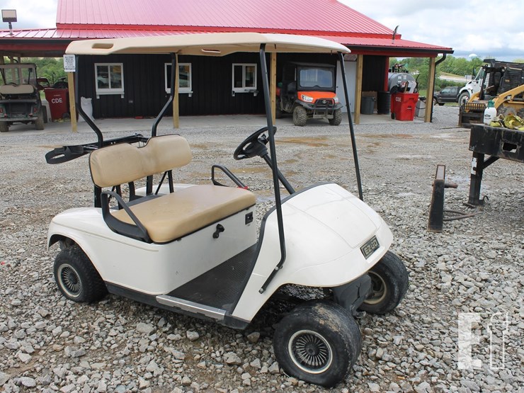 e-z-go-golf-cart-6744-image-1