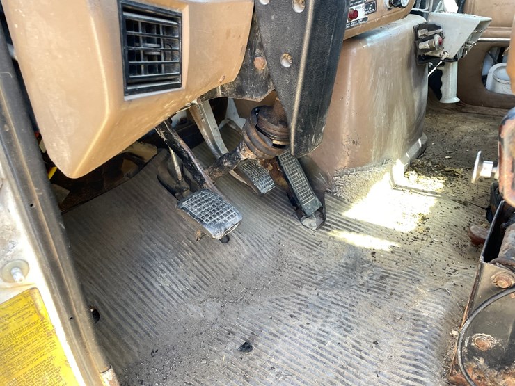 1994-ford-l8000-image-50