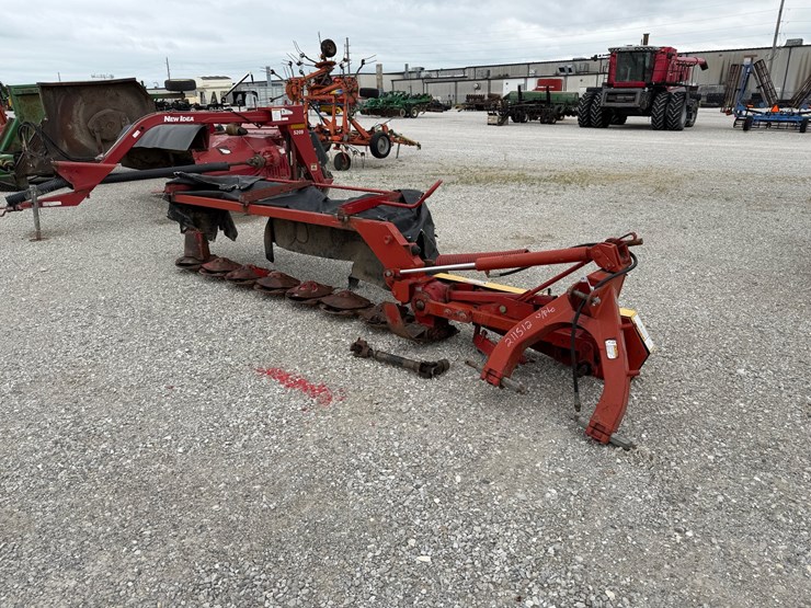 new-holland-617-image-7