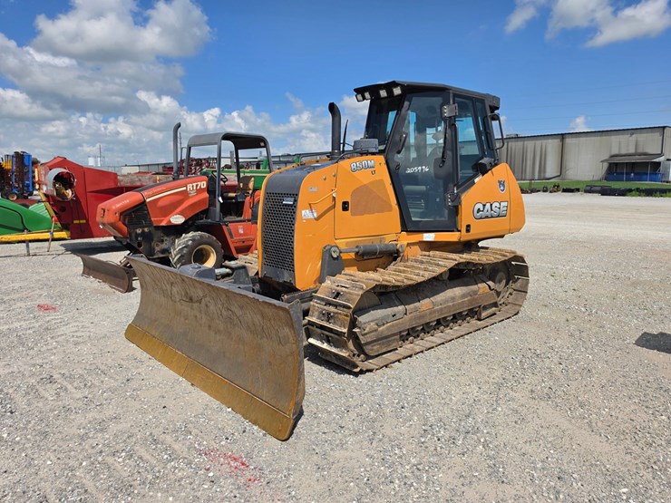 2014-case-850m-lt-image-1