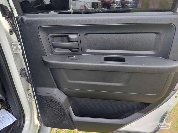 2017-dodge-ram-1500-image-14