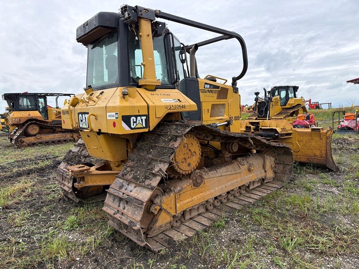 2016-caterpillar-d6n-lgp-image-5