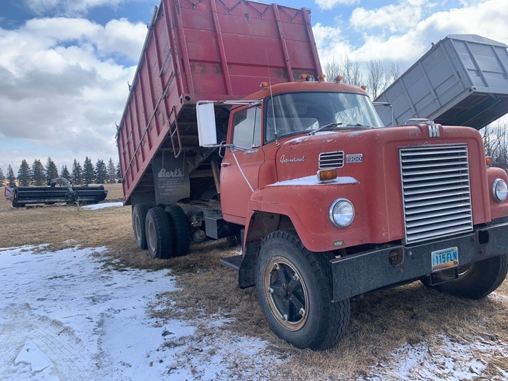 1967-international-190fls-tandem-truck-image-3