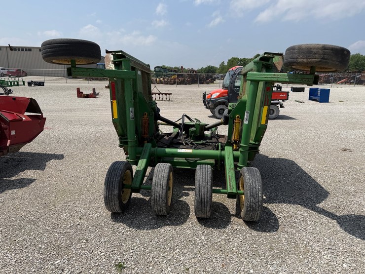 john-deere-1517-image-4