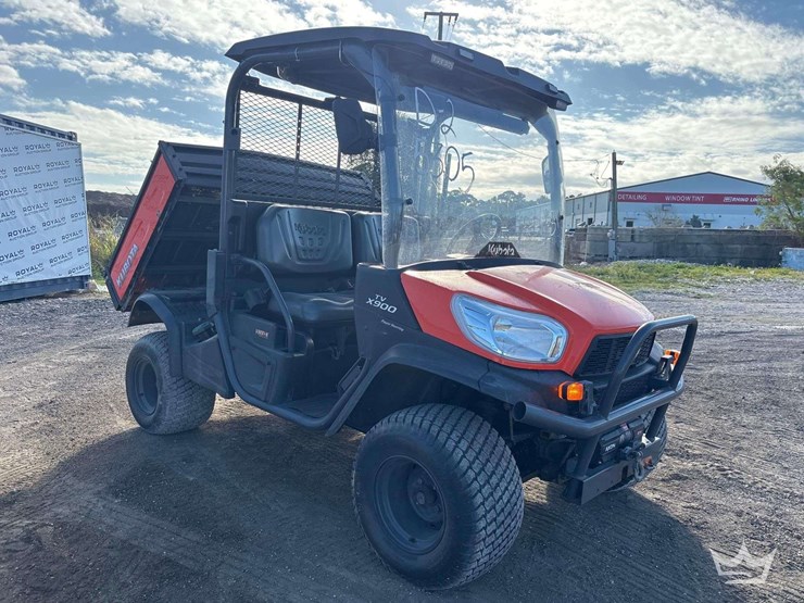 2015-kubota-rtv-x900-image-2