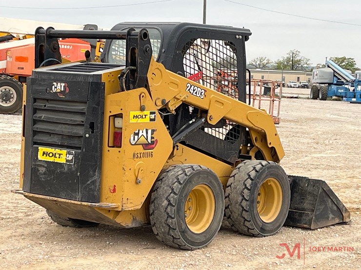 caterpillar-242d3-image-3
