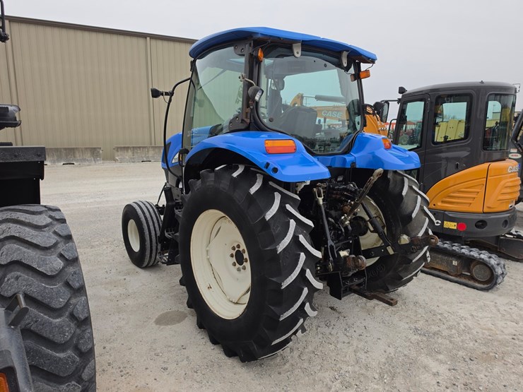 2006-new-holland-ts110a-image-10