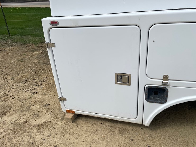 ford-f550-image-26