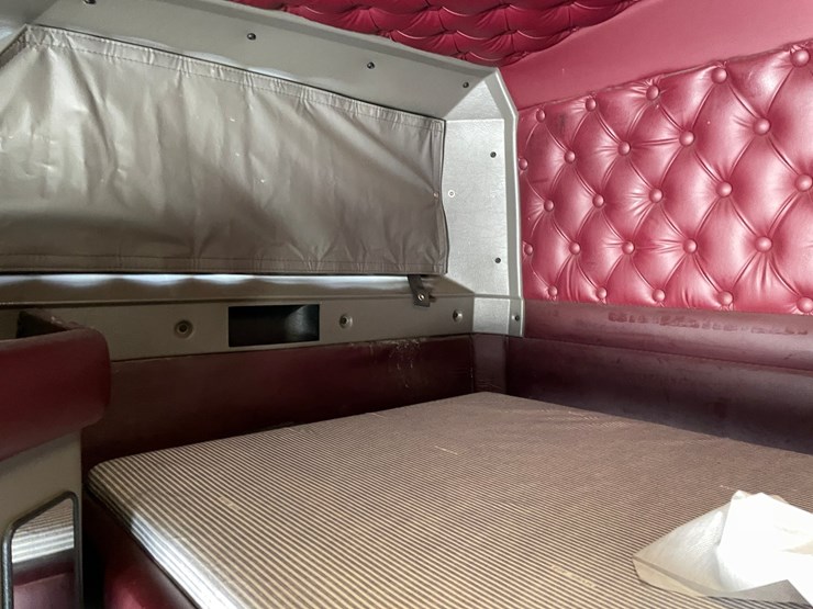 2008-kenworth-t660-image-86