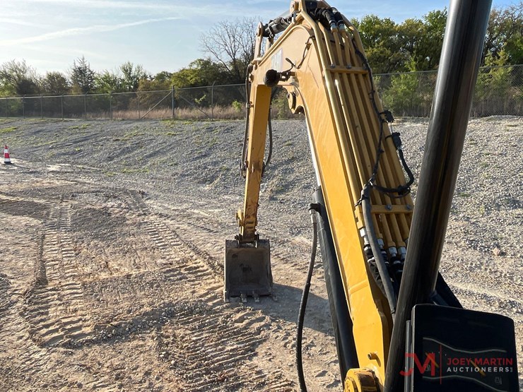 2021-caterpillar-306-cr-image-19