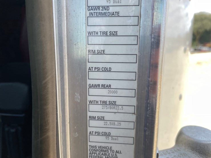 2013-kenworth-t660-image-158