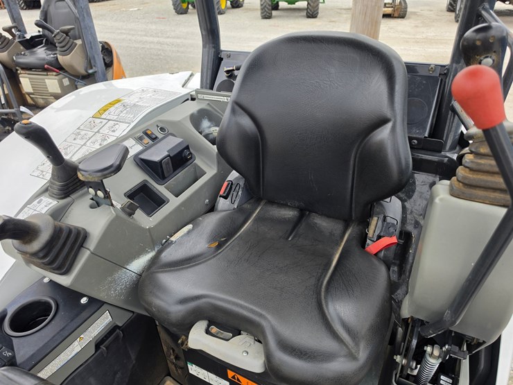 2023-bobcat-e42-image-10