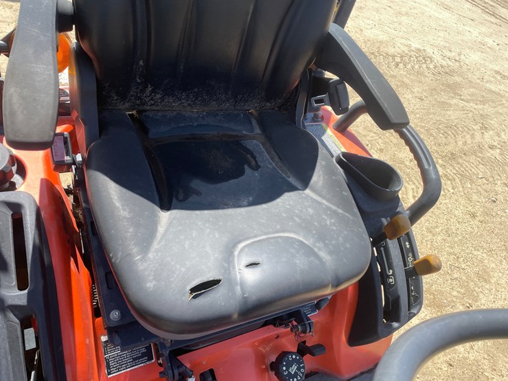 kubota-bx2670-image-26