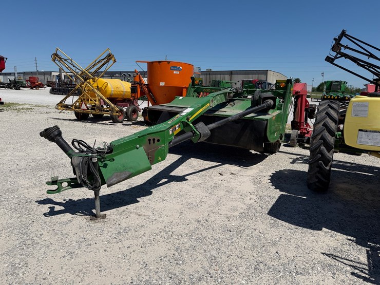 2016-john-deere-630-image-14