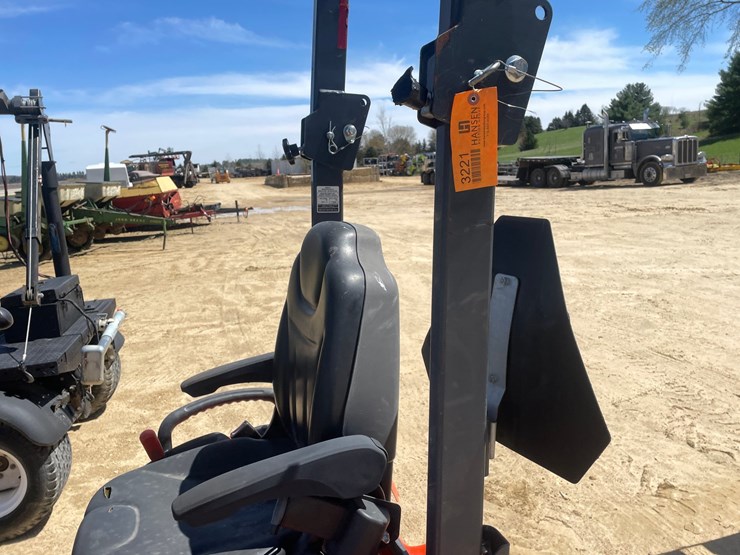 kubota-bx2670-image-63