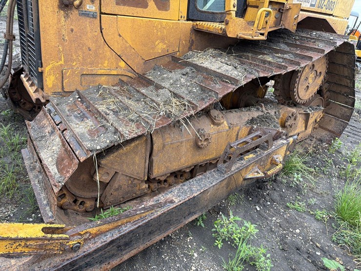 caterpillar-d6t-lgp-image-10
