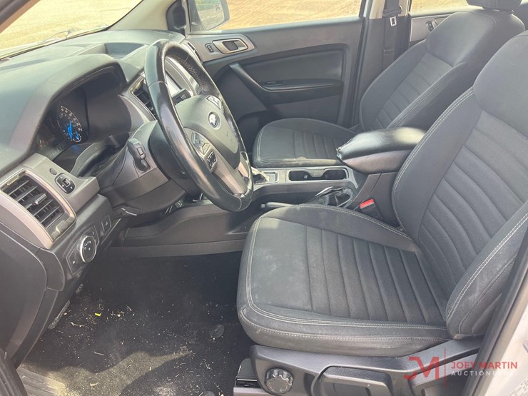 2021-ford-ranger-xlt-image-10