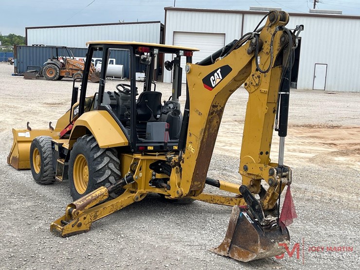 2020-caterpillar-416f2-image-4